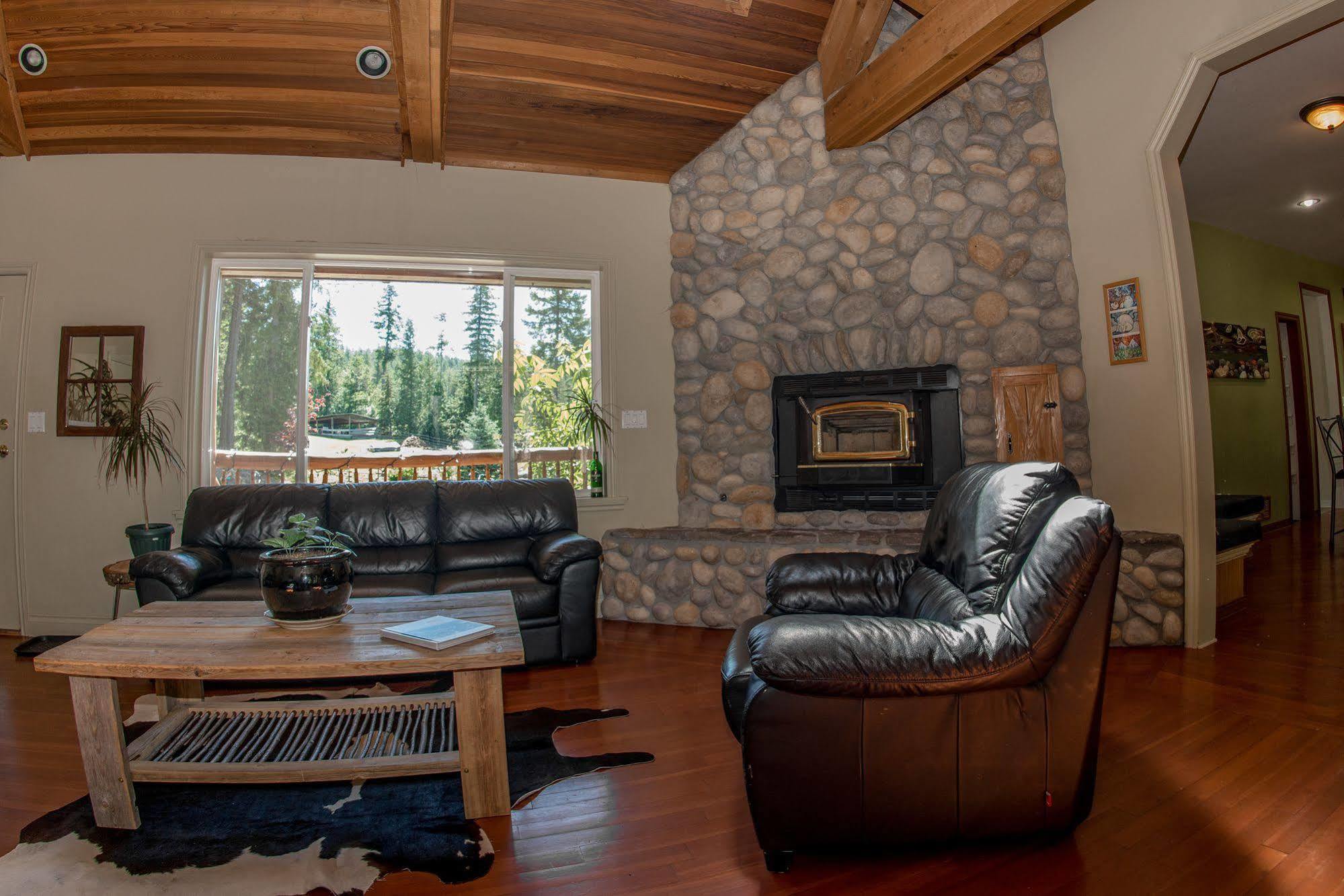 הוילה Mount Currie Sweetwater Lane Farm מראה חיצוני תמונה